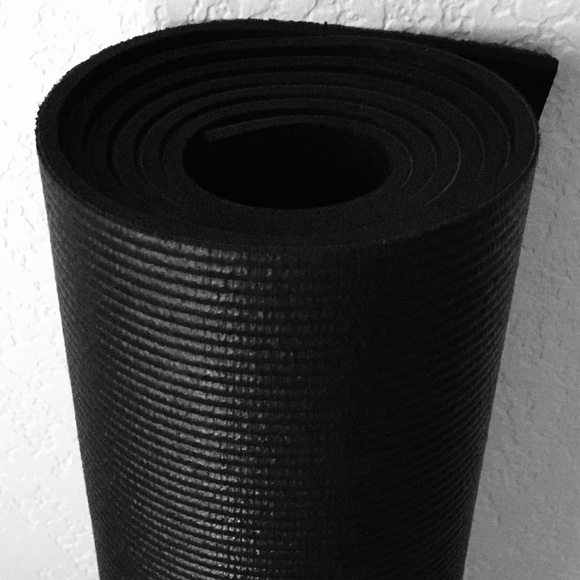 Hugger Mugger TAPAS PERFORMANCE Thick Grippy Soft Yoga Mat - Picture 8 of 9